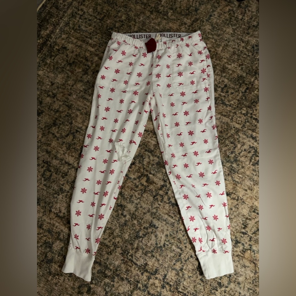Hollister White Joggers with Red Pattern